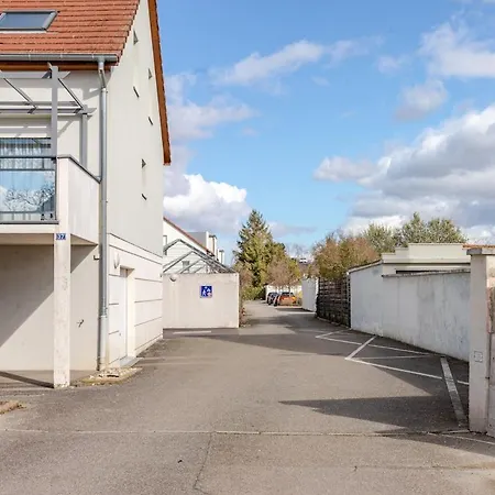 Lägenhet Quiet - Les Maraichers - Terrace - Private Garage Colmar
