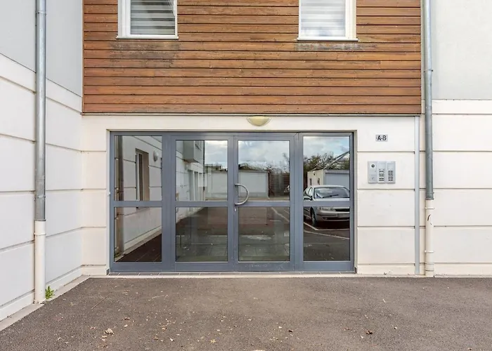 Quiet - Les Maraichers - Terrace - Private Garage *