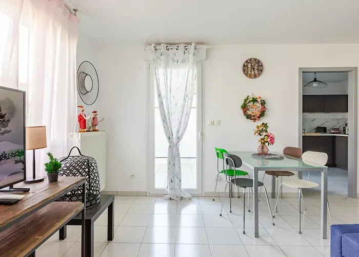 Quiet - Les Maraichers - Terrace - Private Garage